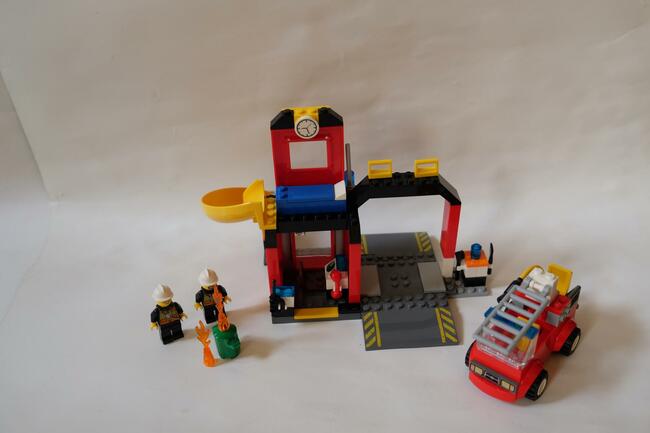 Lego Juniors- 10720, 10671- helikopter policyjny, remiza