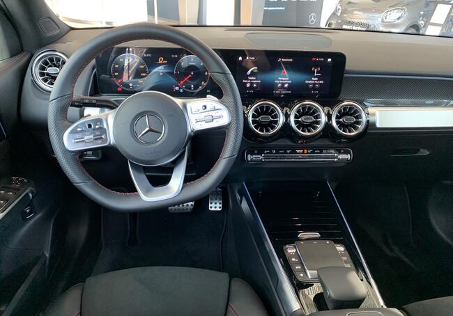 Mercedes GLB AMG do ślubu SUV