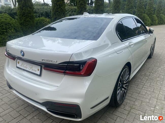 Auto do ślubu najnowsze BMW 750L LANG BIAŁA PERŁA