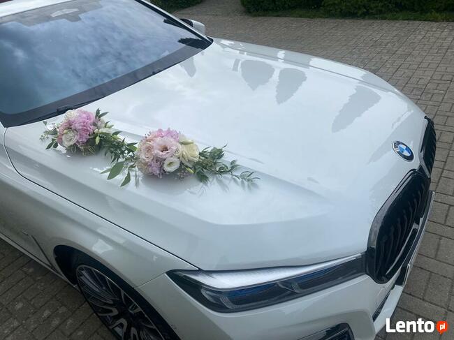 Auto do ślubu najnowsze BMW 750L LANG BIAŁA PERŁA