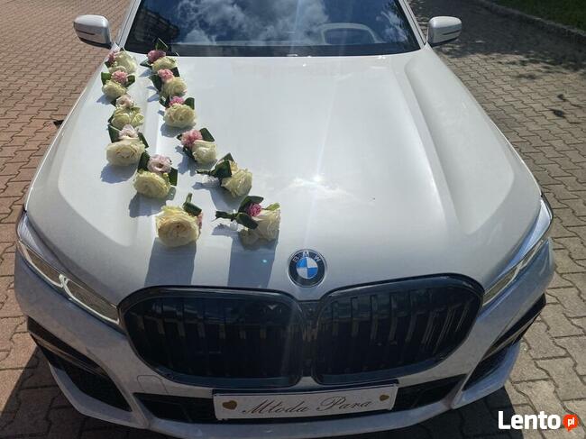 Auto do ślubu najnowsze BMW 750L LANG BIAŁA PERŁA