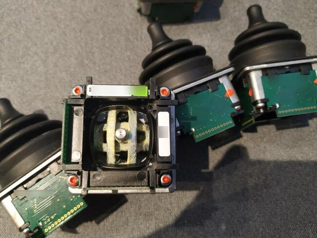 Wumag Palfinger joystick do MMI MOBA oryg, FV23%