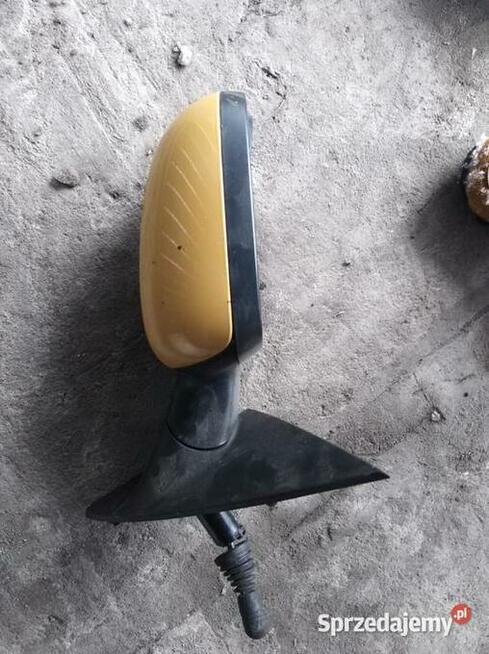 Sprzedam lusterko do opla corsy c