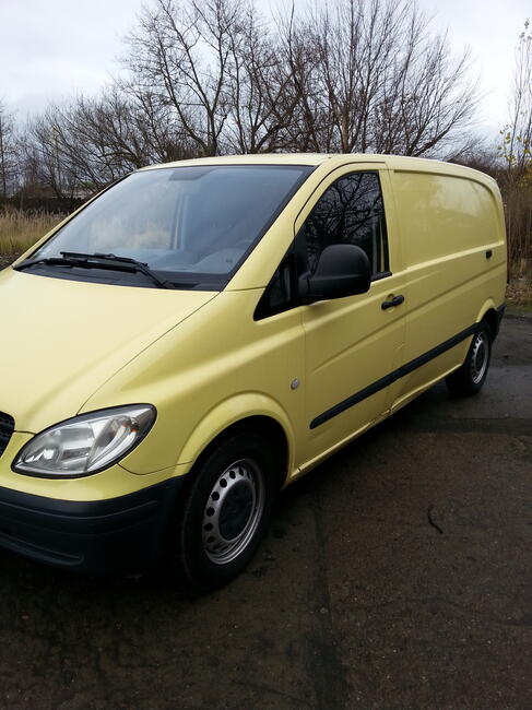Mercedes Vito 2008 rok , ocynkowany do nadkoli