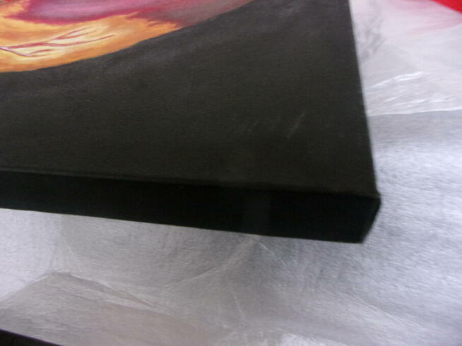 Obraz wyjątkowy ROZDARTE SERCE ale zszyte tasiemką