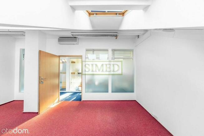 4 pokoje w biurowcu , parking i dostęp 24 h .