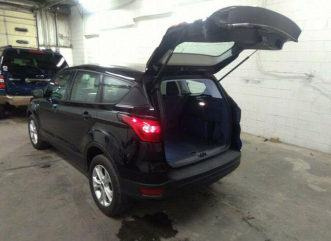 Ford Escape 2019, 2.5L, S, po kradzieży