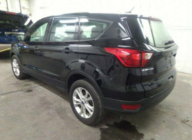 Ford Escape 2019, 2.5L, S, po kradzieży