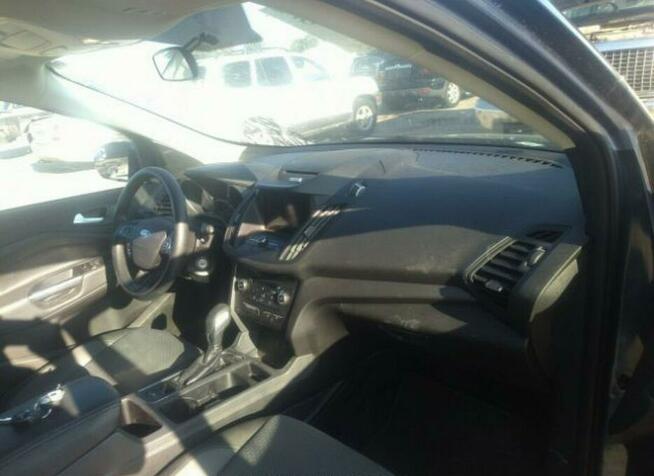 Ford Escape 2018, 1.5L, 4x4, SE, po gradobiciu