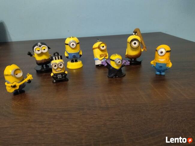 Minionki figurki 8 szt.
