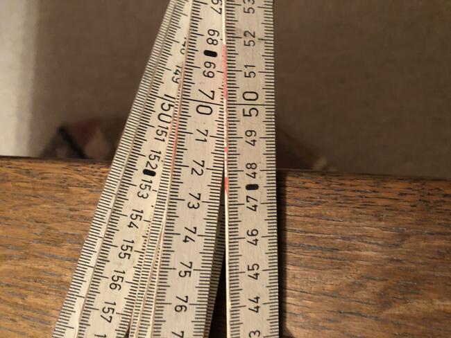 Stolik drewniany, masywny