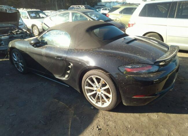 Porsche 718 Boxster 2017, 2.0L, porysowany lakier