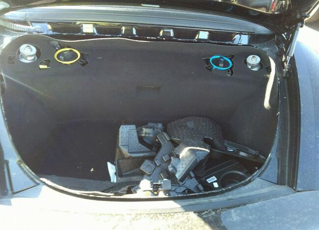 Porsche 718 Boxster 2017, 2.0L, porysowany lakier