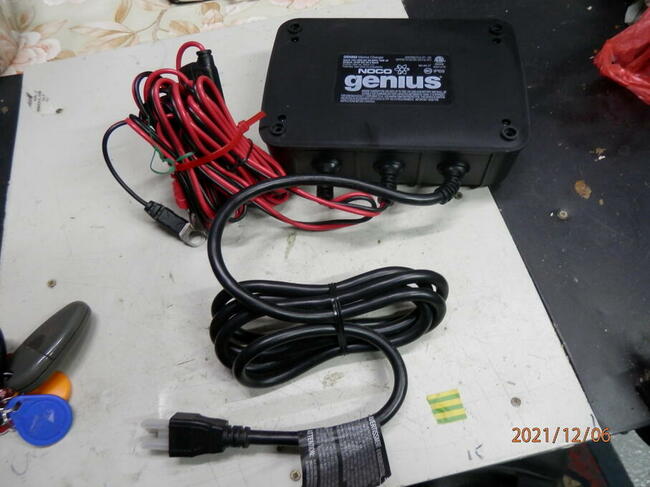 NOCO GENIUS 2x2 - Inteligentna Ładowarka 12V 70Wx2