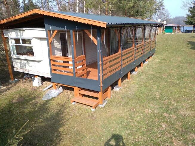 Plandeki na taras - osłony z folii przezroczystej