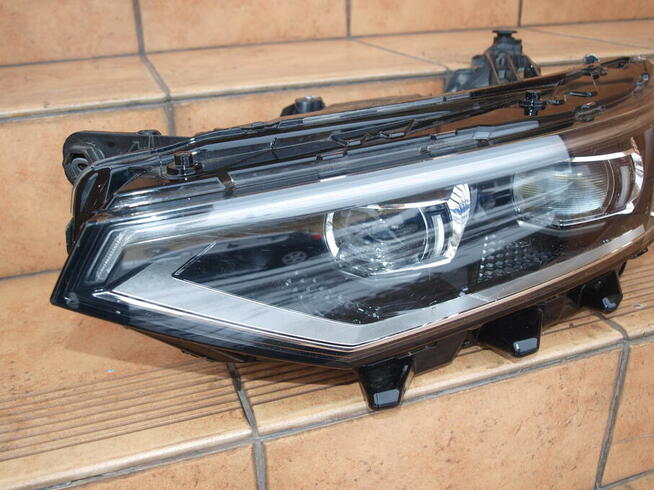 VW Passat B8 lampa lewa przód (Full Led) 2019 - 2022r