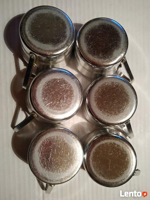 Koszyczki ,pojemniczki aluminiowe na szklanki z uszkiem.