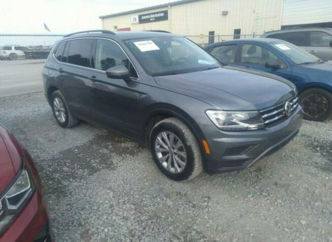 Volkswagen Tiguan 2019, 2.0L, SE, porysowany lakier