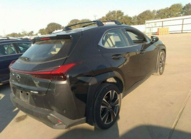 Lexus UX 2020, 2.0L, po kradzieży