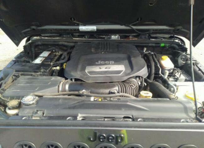 Jeep Wrangler 2021, 3.6L, 4x4, po kradzieży