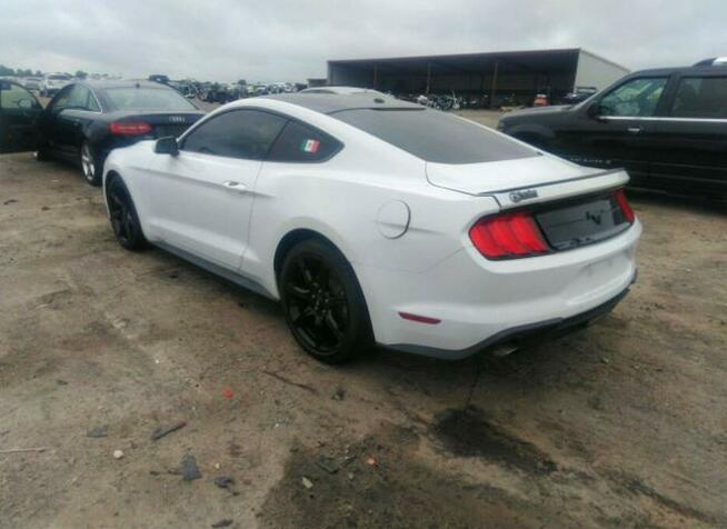 Ford Mustang 2018, 2.3L, od ubezpieczalni