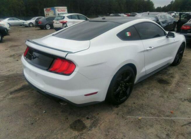 Ford Mustang 2018, 2.3L, od ubezpieczalni