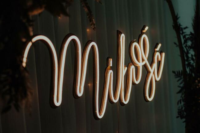 Napis Miłość ledon neon miłość ślub wesele