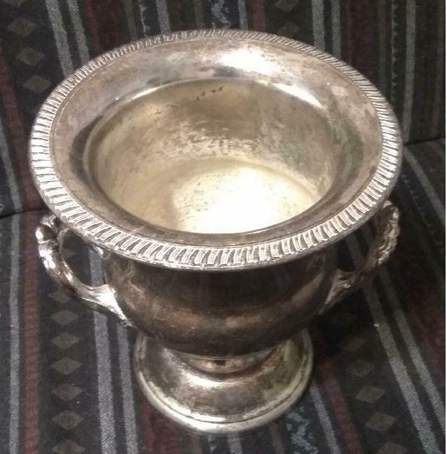 Wiaderko do chłodzenia wina pocz. XXw.