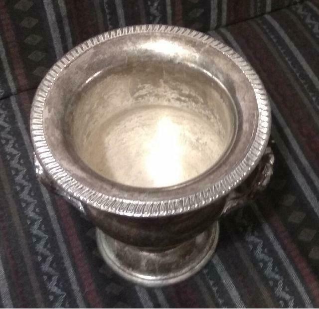 Wiaderko do chłodzenia wina pocz. XXw.