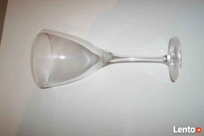 Kieliszki do wina wys. 20,5 cm. Kpl. 4 szt.