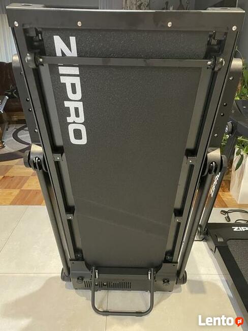 Wynajem bieżnia elektryczna zipro pacto iconsole+