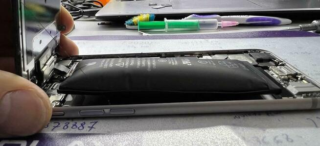 Profesjonalny serwis urządzeń marki Apple iPhone