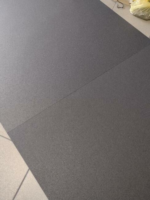 Mata antypoślizgowa 100x100cm 3 mm