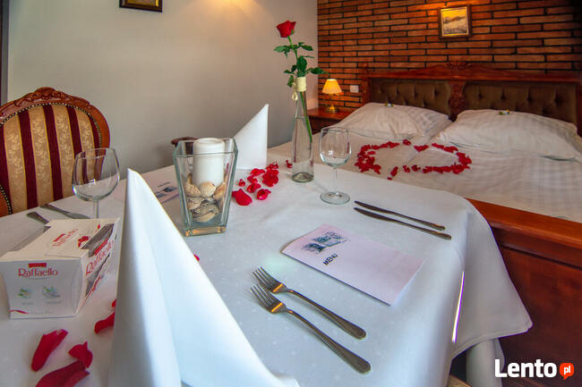 Romantyczny Weekend we Dwoje w Starej Winiarni
