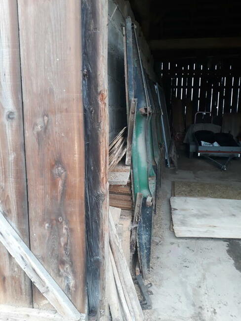 Podłoga drewniana podwójna.