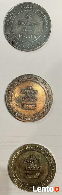 duże i ciężkie medale pamiątkowe sprzedam