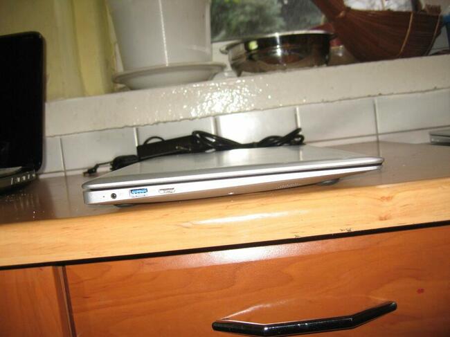 laptop do multimediow internetu szkoly i grania, Nowy gwar