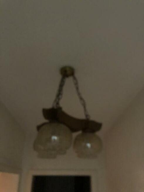 Żyrandole lampy oświetlenie