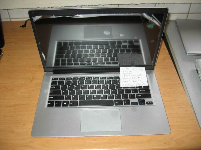 laptop do multimediow internetu szkoly i grania, Nowy gwar