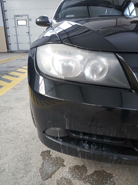 Polerowanie Reflektorów lampy samochodowe