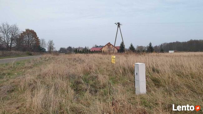 Działka na sprzedaż