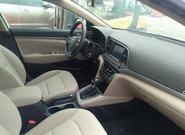 Hyundai Elantra 2018, 2.0L, SEL, po gradobiciu