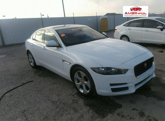 Jaguar XE 2018, 2.0L, porysowany lakier