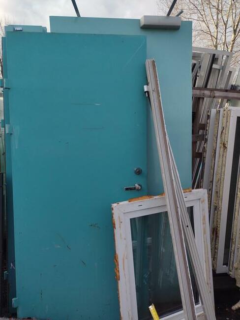 Dzwi Stalowe 128 x 210 cm