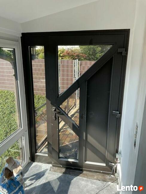 Aluminiowe drzwi wejściowe
