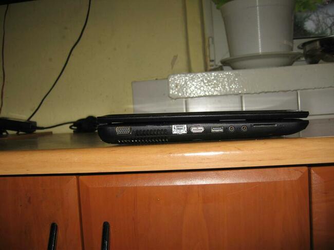 Nowy laptop HP/compaq z grafika Radeona 15.6 led ips win 10