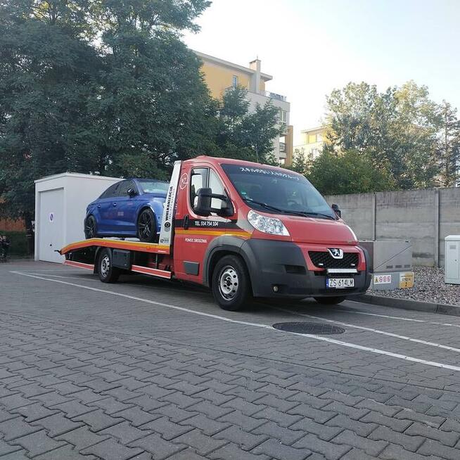 pomoc drogowa auto holowanie , laweta 24/7 Szczecin. Polska