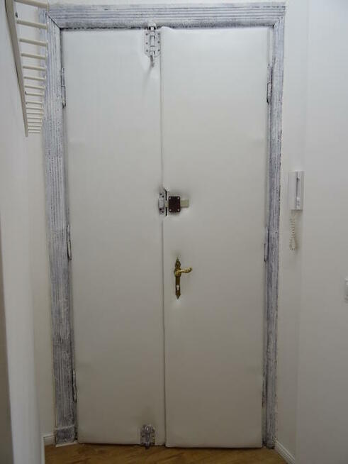 WYCISZANEI DRZWI -Warszawa i okolice