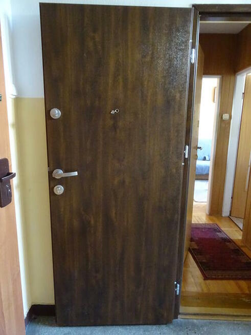 WYCISZANEI DRZWI -Warszawa i okolice