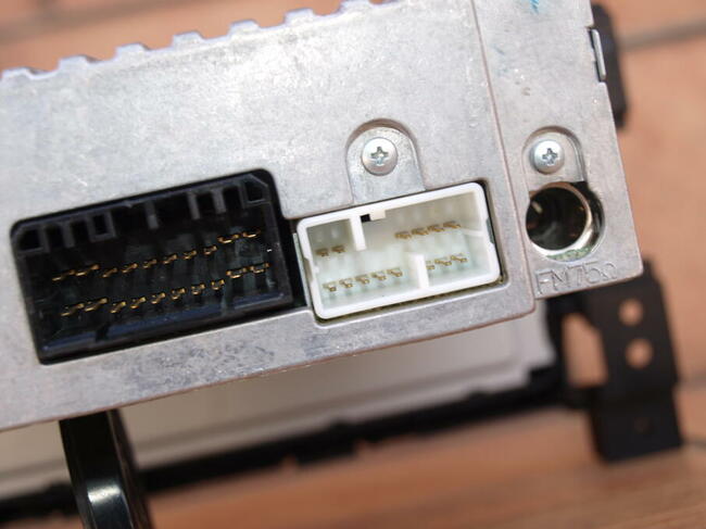 Suzuki Grand Vitara radio CD (oryginalne) 2006 - 2015r